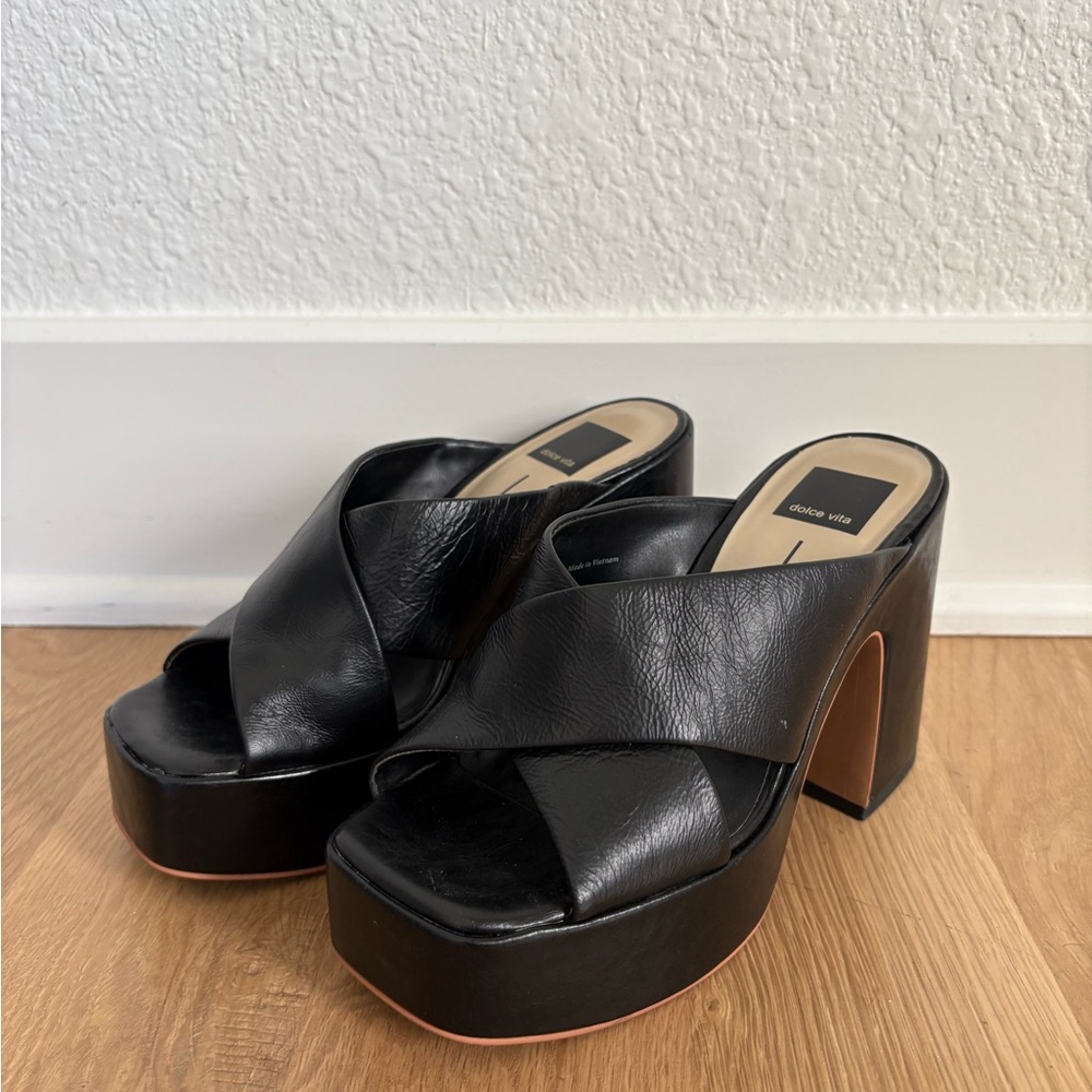 Dolce Vita Wonder Black Platform Heels